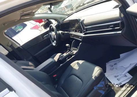 2025 Kia Sportage Ex z USA, uszkodzony, nr VIN 5XYK3CDF3SG321298